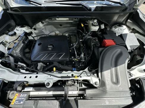 Used 2023 Buick Encore GX Preferred w/ Cold Weather Comfort Package AWD/4WD image 23