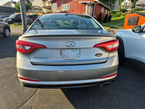 Used 2015 Hyundai Sonata SE FWD image 6
