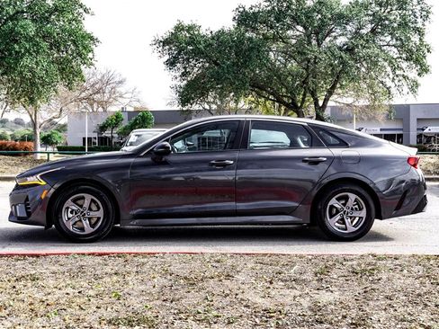 Used 2023 Kia K5 LXS image 8