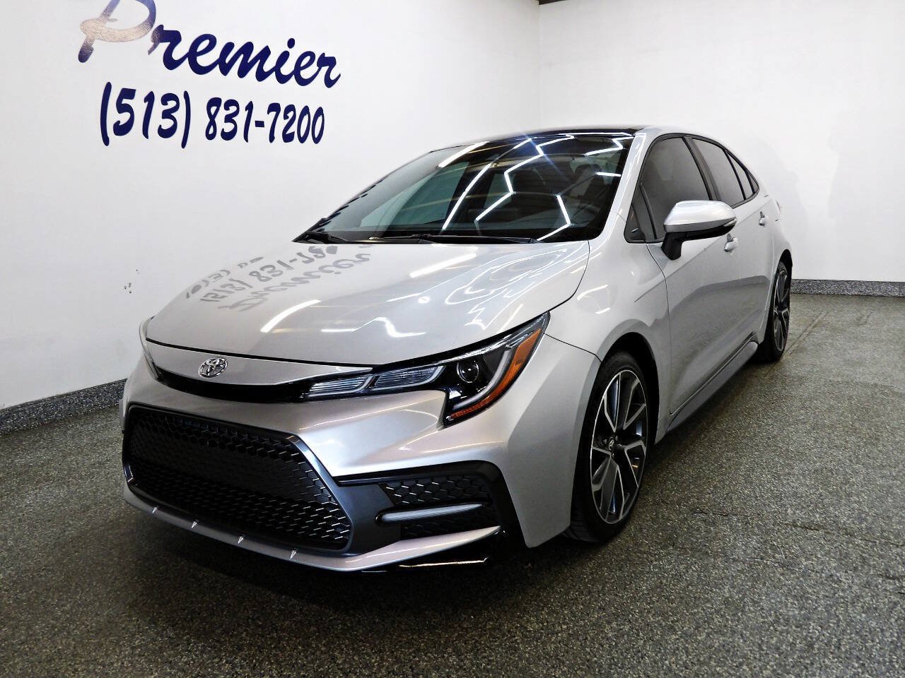 Used 2022 Toyota Corolla SE FWD image 1