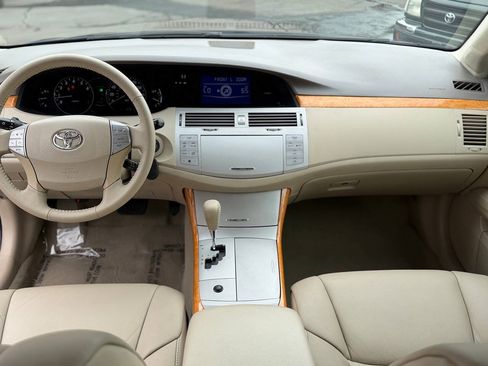 Used 2007 Toyota Avalon Touring FWD image 16
