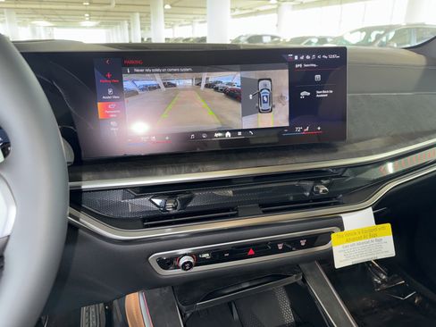 New 2026 BMW X5 xDrive50e w/ Executive Package image 19