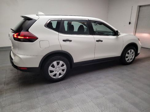 Used 2019 Nissan Rogue S FWD image 10