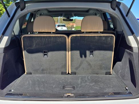 Used 2023 Audi Q7 Premium Plus image 10