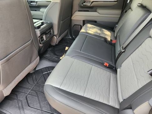 New 2026 Chevrolet Silverado 2500 ZR2 AWD/4WD image 31