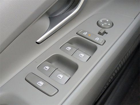 New 2026 Hyundai Elantra Sport image 21