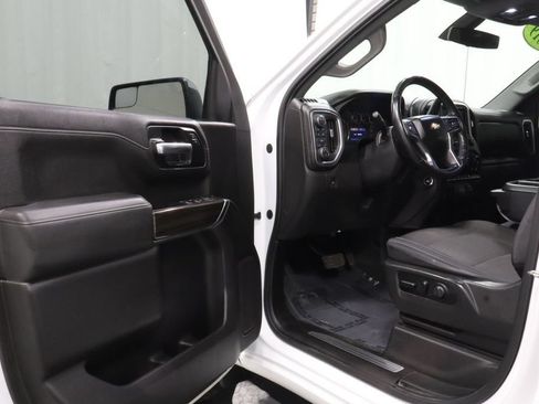 Used 2019 Chevrolet Silverado 1500 LT w/ All-Star Edition AWD/4WD image 10