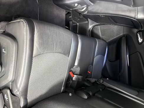 Used 2020 Dodge Journey Crossroad w/ Popular Equipment Group FWD image 20