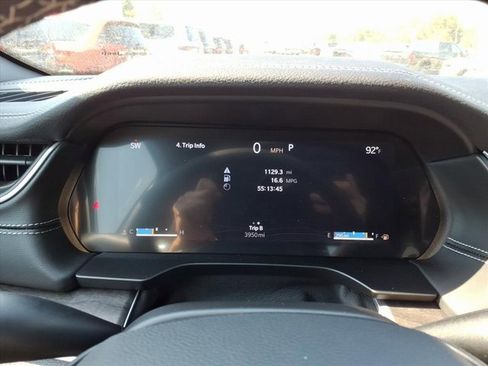 New 2025 Jeep Grand Cherokee L Limited w/ Luxury Tech Group II image 14