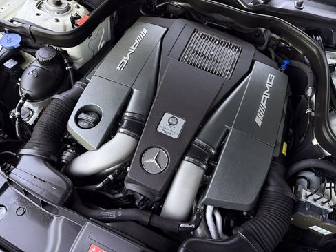 Used 2016 Mercedes-Benz CLS 63 AMG S-Model w/ Premium Package II image 28