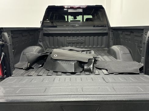 Used 2021 Chevrolet Silverado 3500 High Country image 29