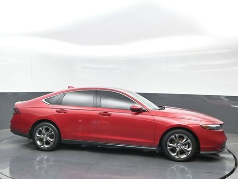 Used 2024 Honda Accord EX image 7