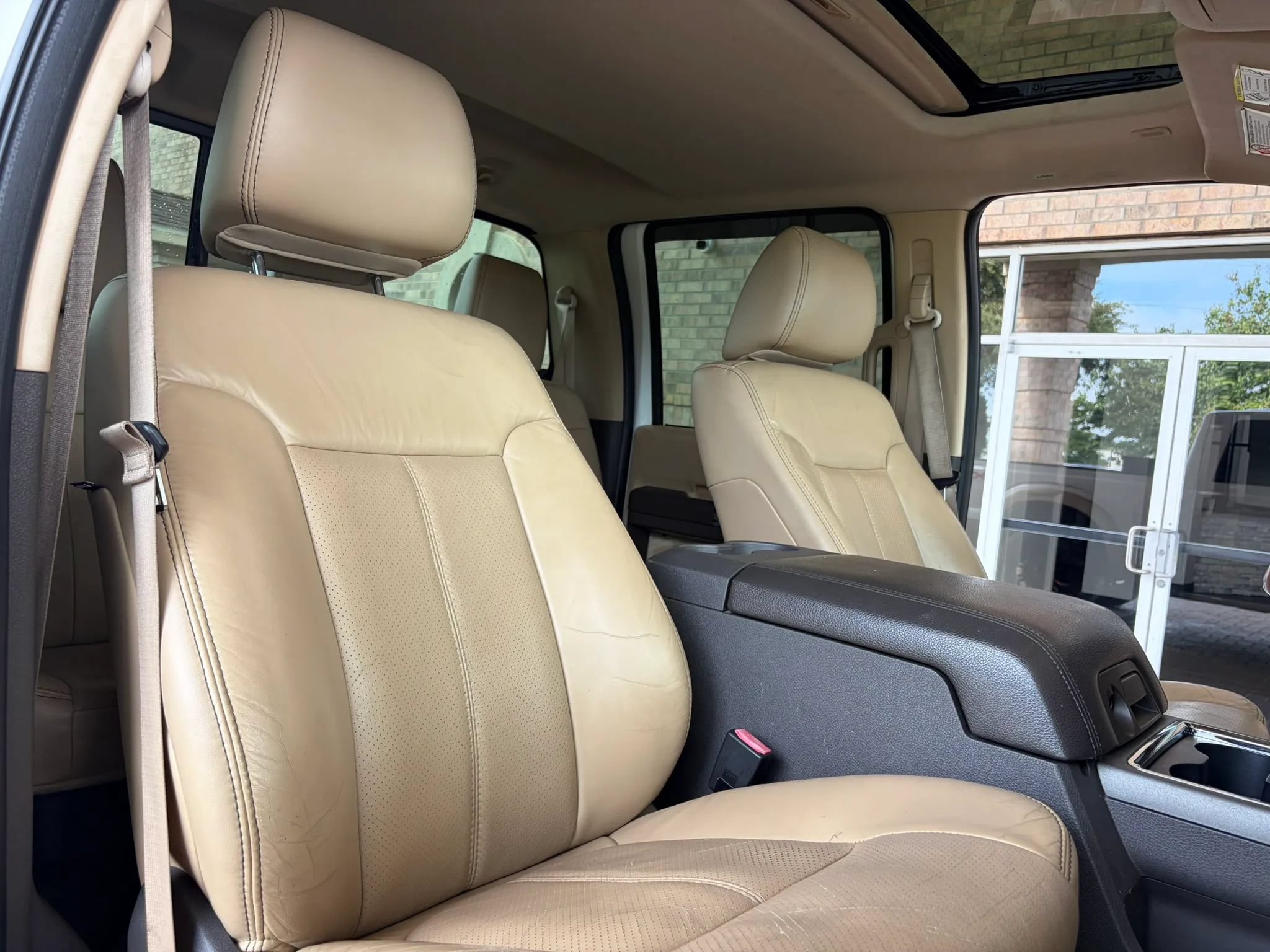 Used 2011 Ford F250 Lariat w/ Lariat Ultimate Pkg AWD/4WD image 19