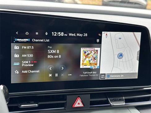 New 2025 Hyundai Elantra Limited image 21