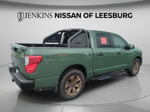 Certified 2024 Nissan Titan SV w/ SV Bronze Edition Package RWD image 6