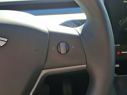 Used 2023 Tesla Model 3 Standard Range RWD image 25