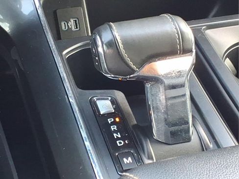 Used 2022 Ford F150 XLT w/ Equipment Group 302A High image 23