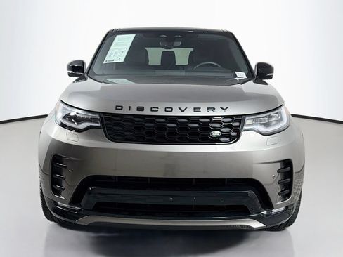 Certified 2025 Land Rover Discovery Dynamic SE AWD/4WD image 2