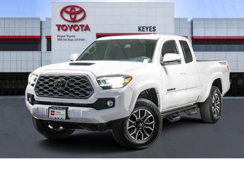 Certified 2023 Toyota Tacoma TRD Sport image 1