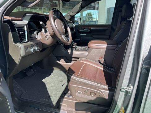 Used 2023 GMC Sierra 1500 Denali image 4