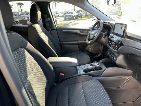 Used 2023 Ford Escape Active image 22