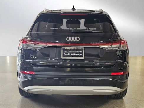 Used 2023 Audi Q4 e-tron Premium Plus w/ Premium Plus RWD image 4