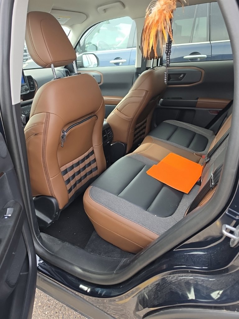 Used 2023 Ford Bronco Sport Outer Banks w/ Tech Package AWD/4WD image 10