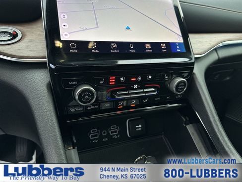 Used 2024 Jeep Grand Cherokee L Summit w/ Advanced Protech Group IV image 19