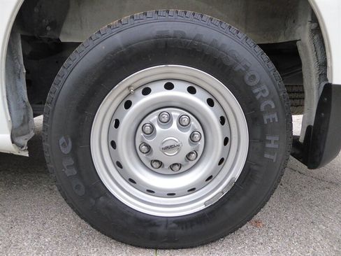 Used 2017 Nissan NV 3500 S w/ Power Package image 26