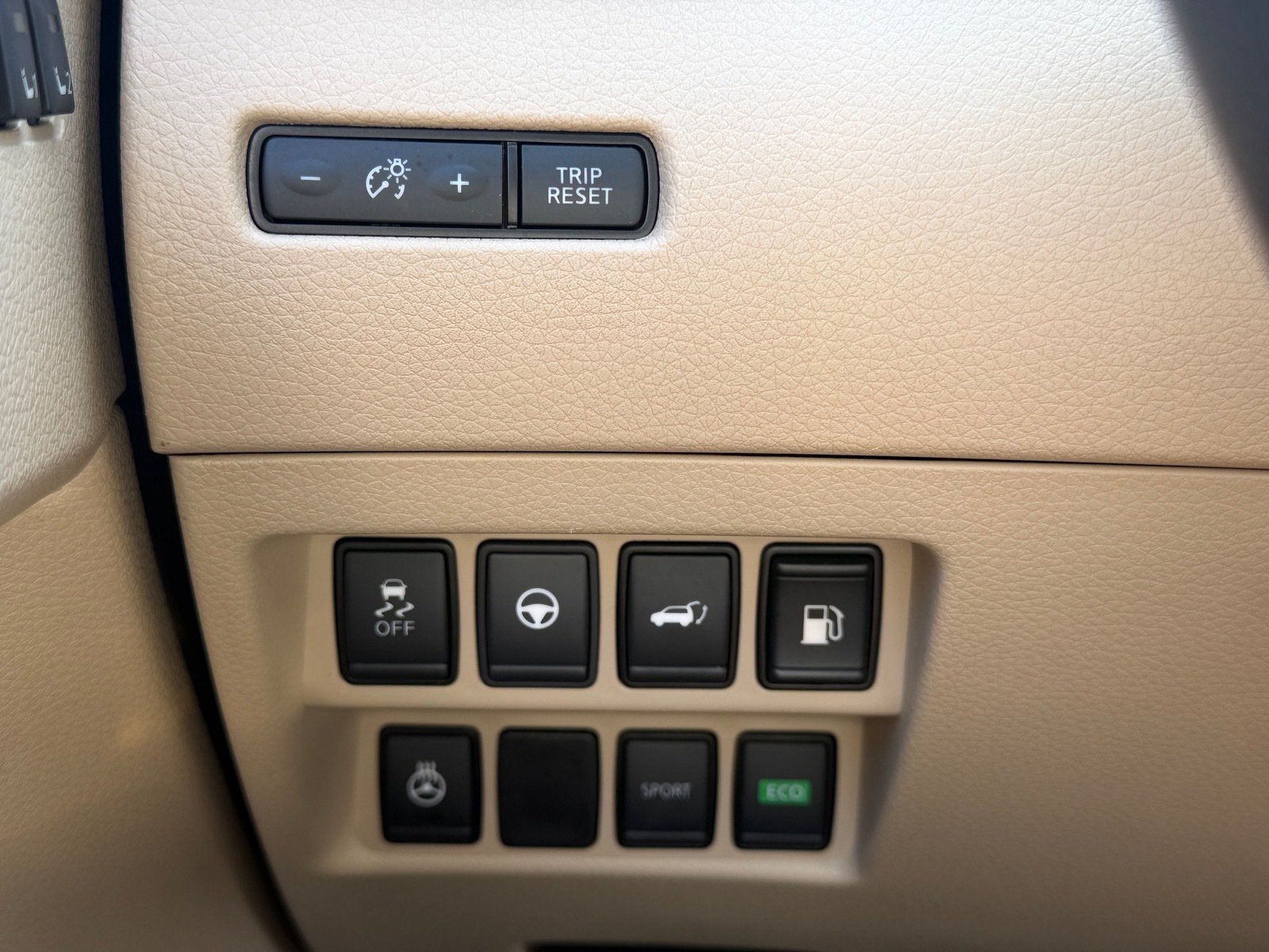 Used 2019 Nissan Rogue SL w/ Premium Package FWD image 35