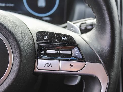 Certified 2023 Hyundai Tucson Limited AWD/4WD image 33