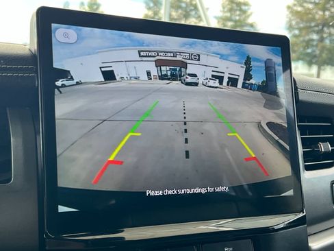 Used 2024 Ford Expedition XLT RWD image 22