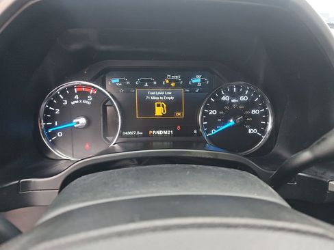 Used 2017 Ford F350 Lariat w/ Chrome Package image 13