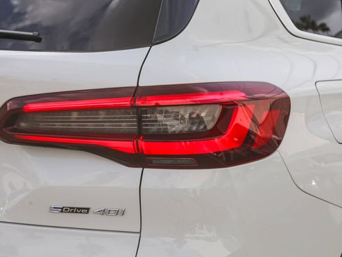 Certified 2023 BMW X5 sDrive40i w/ Parking Assistance Package image 7