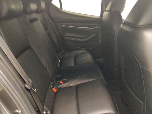 Used 2021 MAZDA MAZDA3 s FWD image 19