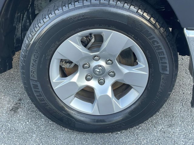 Used 2019 RAM 1500 Big Horn RWD image 7