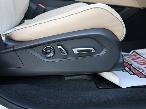 Used 2023 Acura MDX Advance image 40