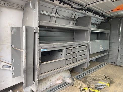 Used 2016 Chevrolet Express 3500 RWD image 11