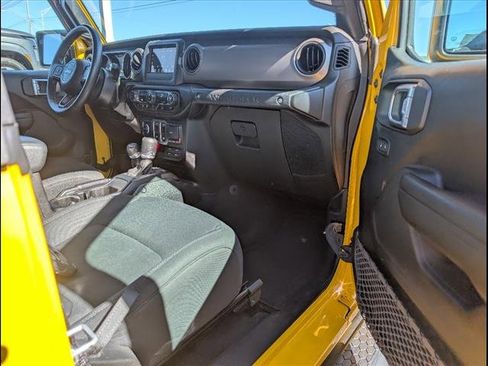 Used 2021 Jeep Wrangler Sport S image 22