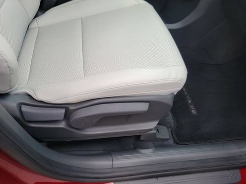 Used 2024 Hyundai Santa Fe SEL FWD image 37