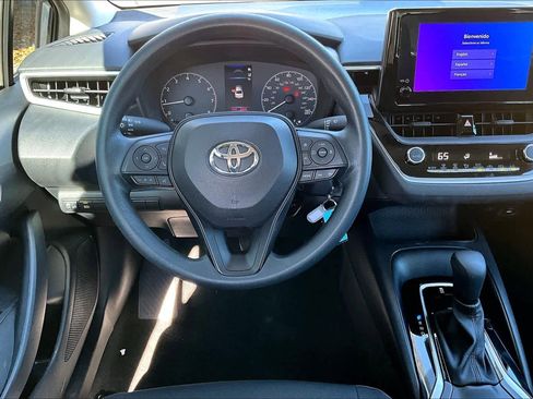 Certified 2023 Toyota Corolla LE image 5