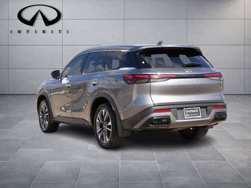 Certified 2023 INFINITI QX60 Luxe image 5