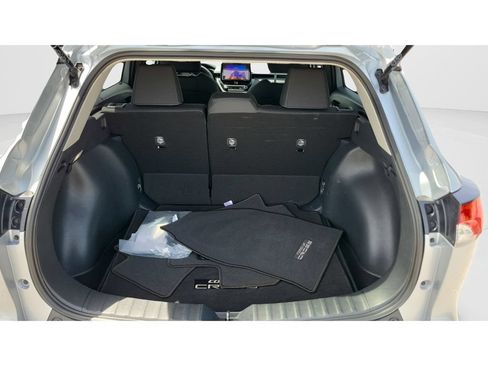 Certified 2024 Toyota Corolla Cross LE FWD image 23