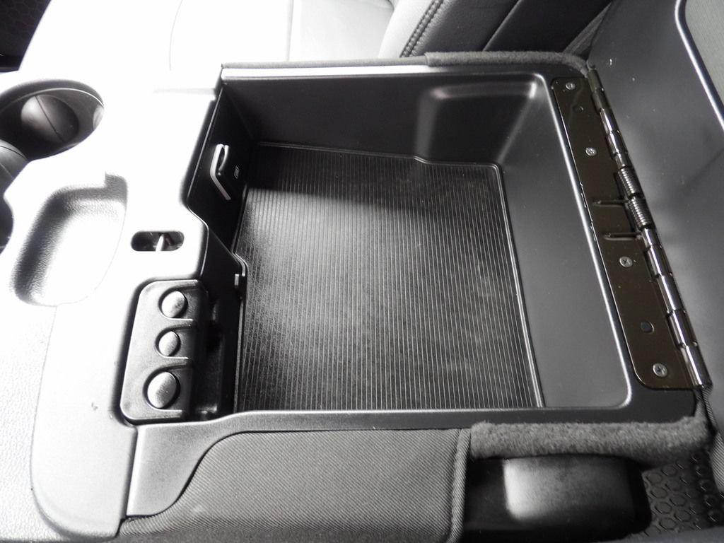 Used 2022 RAM 2500 Tradesman RWD image 27