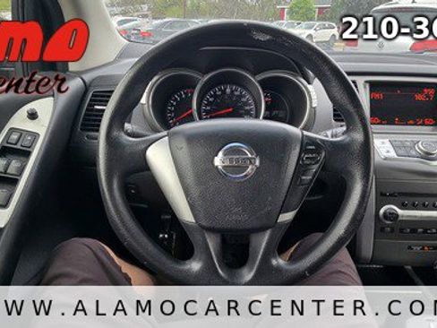 Used 2014 Nissan Murano S image 33