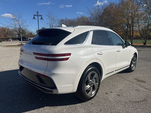 New 2026 Genesis GV70 2.5T image 9