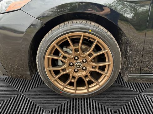 Used 2023 Toyota Camry SE w/ Convenience Package image 14