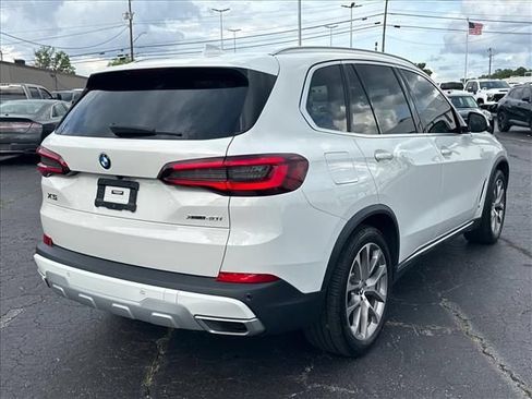 Used 2022 BMW X5 xDrive40i w/ Climate Comfort Package AWD/4WD image 11