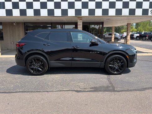 Used 2022 Chevrolet Blazer LT AWD/4WD image 8