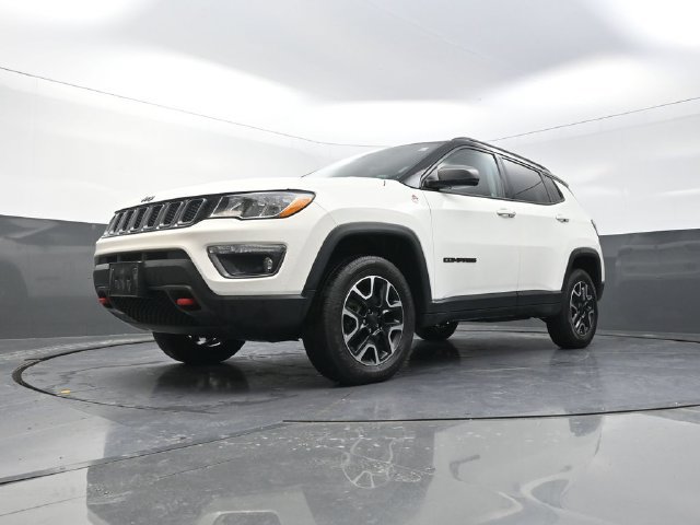 Used 2020 Jeep Compass Trailhawk AWD/4WD image 33